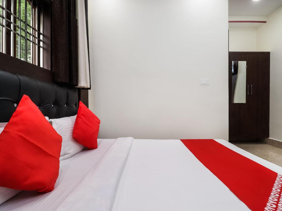 Oyo 74578 Hotel Al-Diyafa 海得拉巴 外观 照片