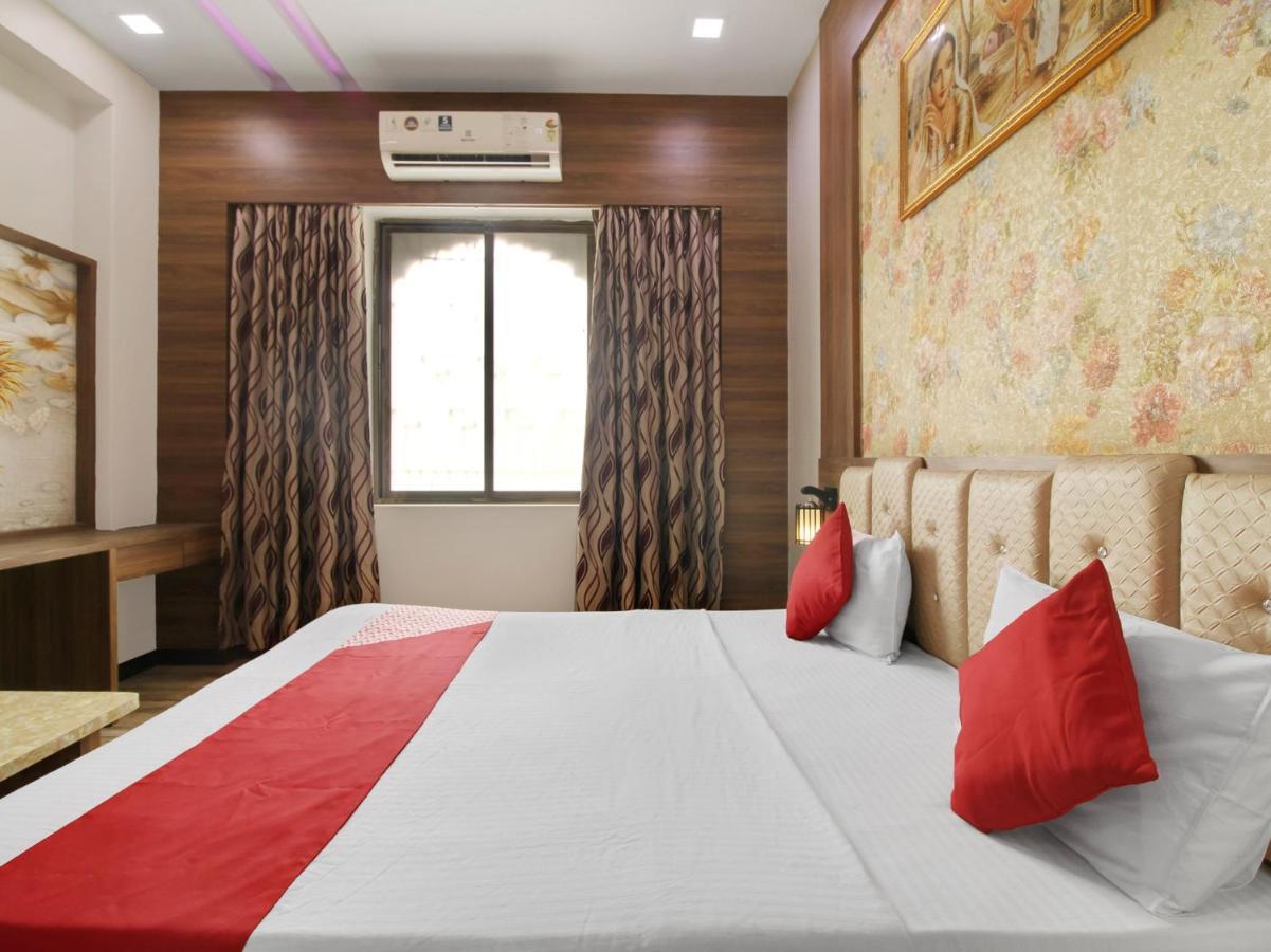 Oyo 74578 Hotel Al-Diyafa 海得拉巴 外观 照片